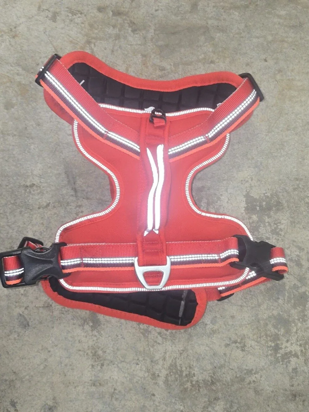 Medium Reflective Red Dog Harness with Front Clip Memory Foam Padding
